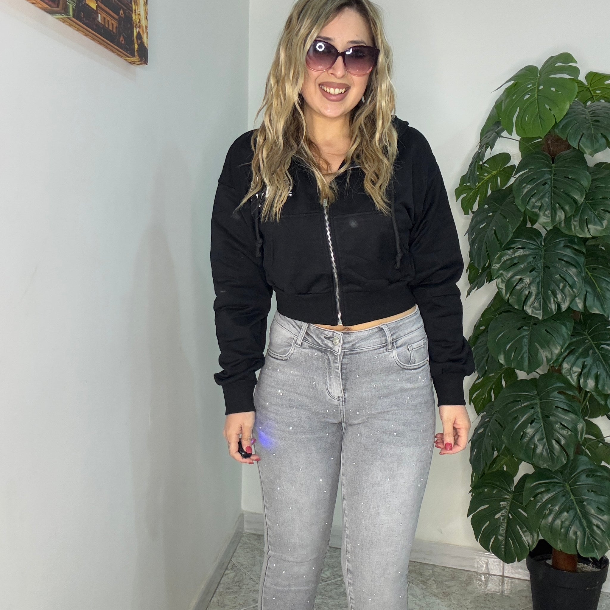 Felpina Crop