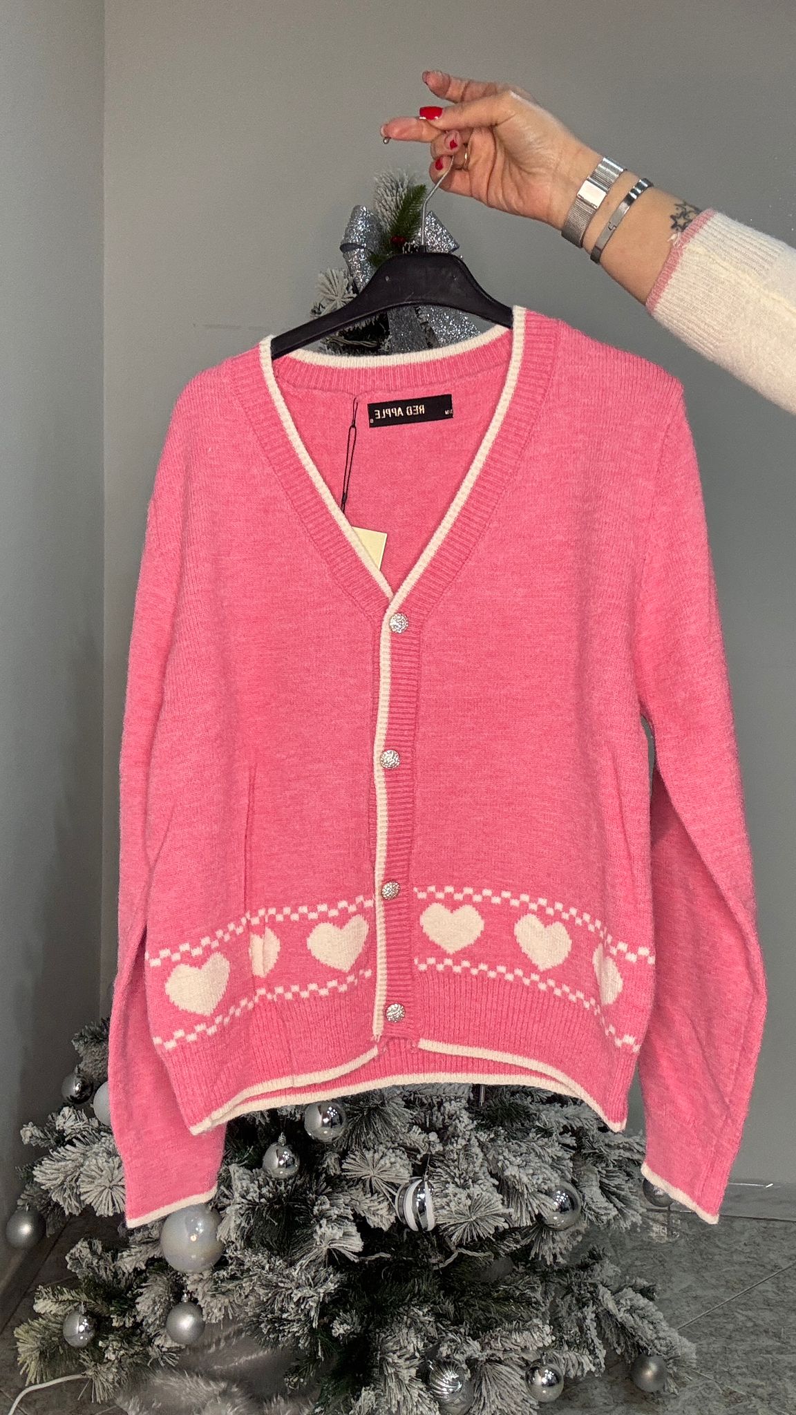Cardigan con cuori