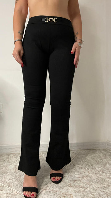 Pantalone a zampa